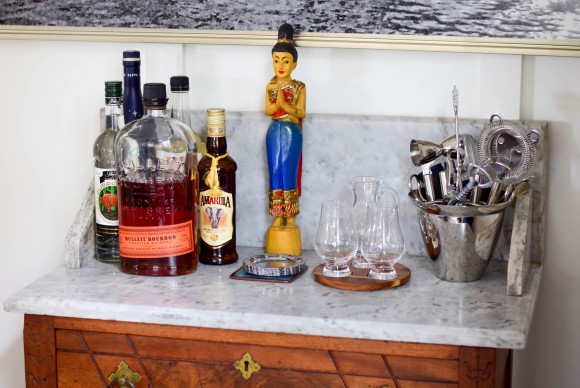 How to create the perfect at home mini bar